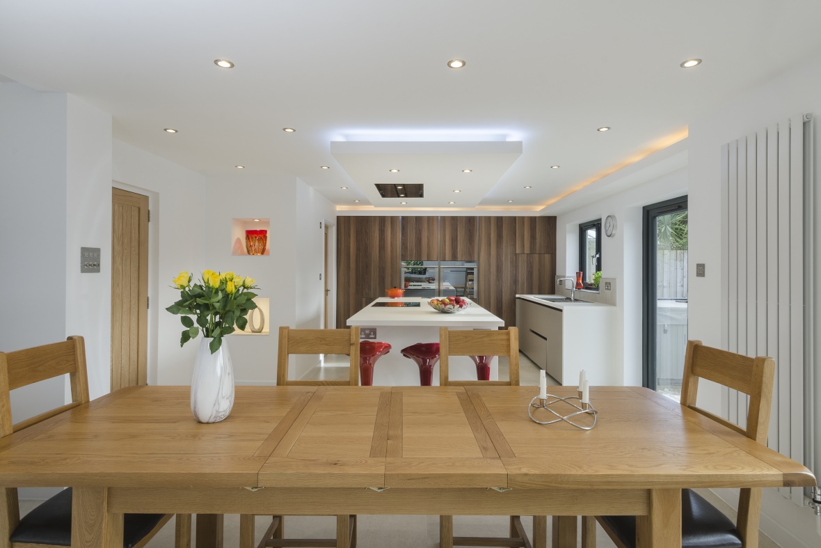 Wynn Hi-Res Opt 01.jpg