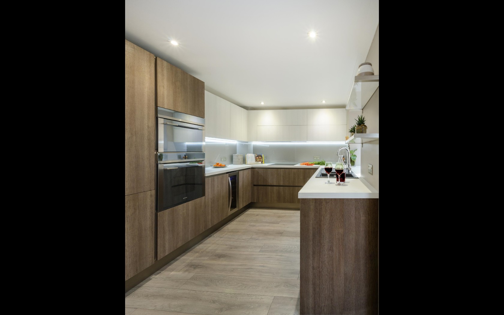 Brittin Hi-Res 06.jpg