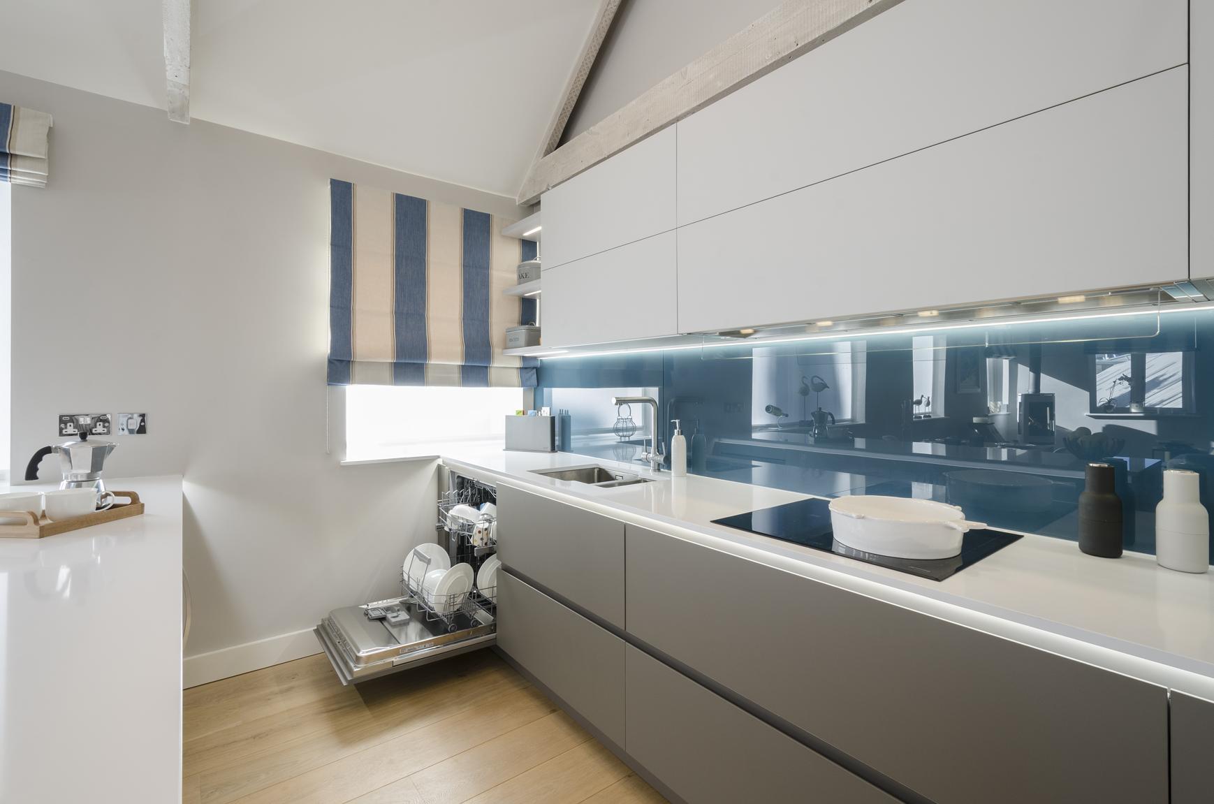 Creeks House Hi-Res 09.jpg