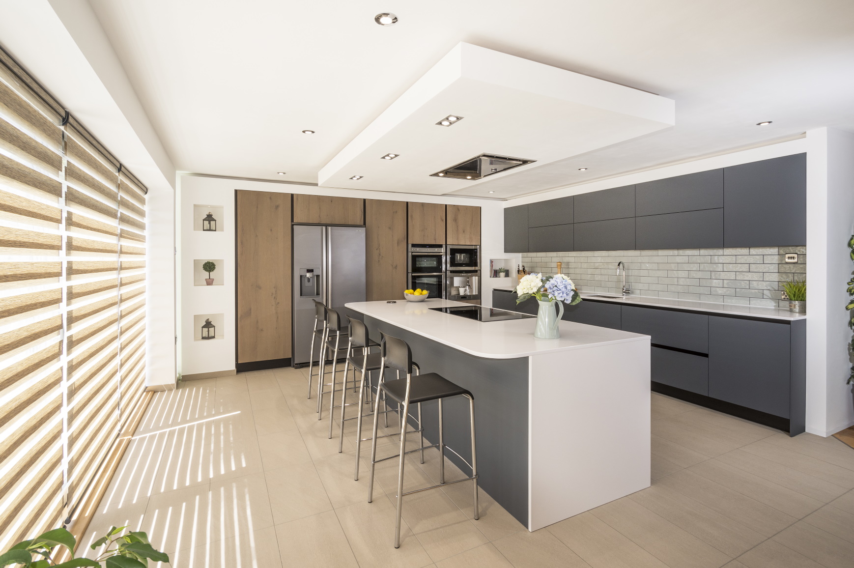 Sutherland Hi-res 01a.jpg